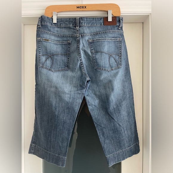 EUC Capri Jeans, size 30 - Picture 2 of 4